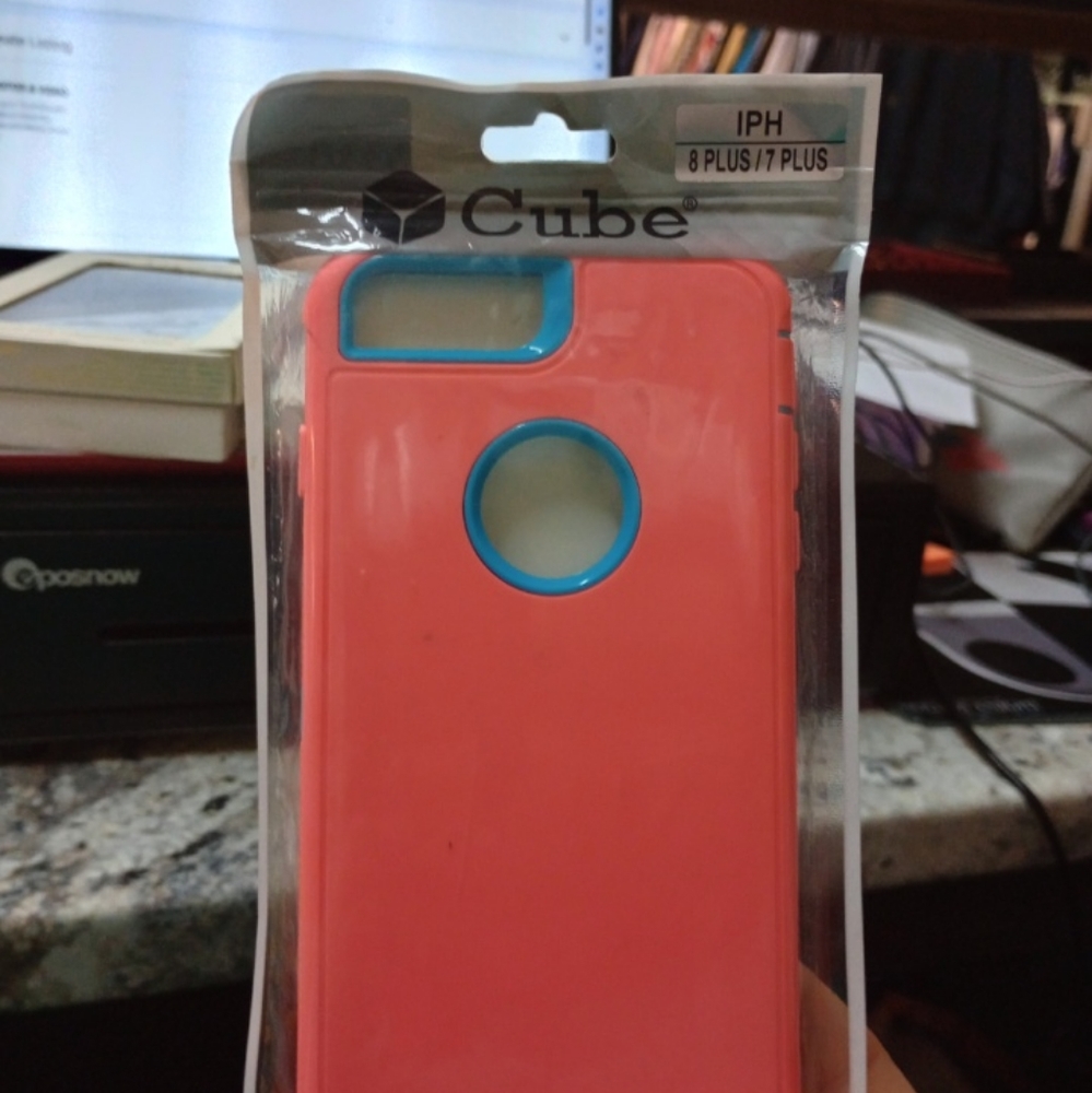 Phone cases - Picture 10 of 10